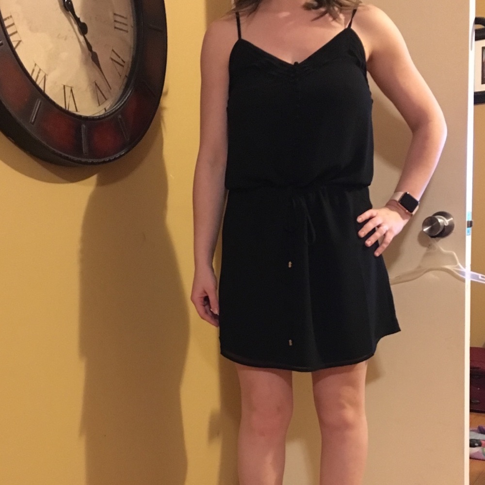 Size small chiffon tie waist black sundress